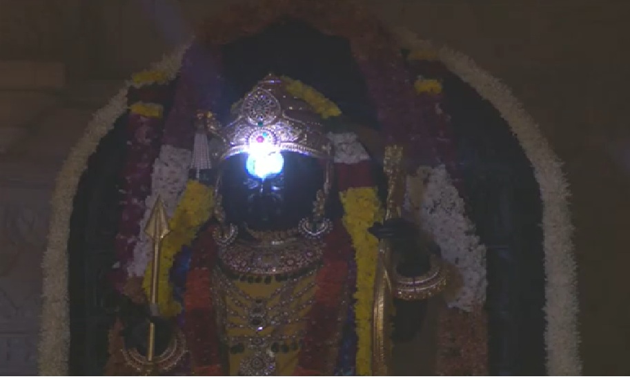 રામલલાના લલાટ પર સૂર્યતિલકથી રામનવમીની ભવ્ય ઉજવણી