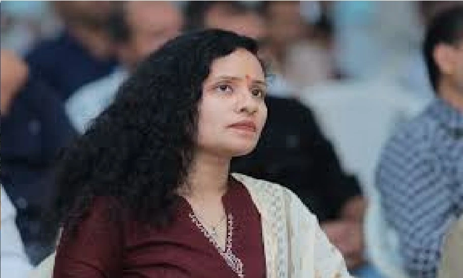 બપોરે ટિકિટ, સાંજે રાજીનામુ !