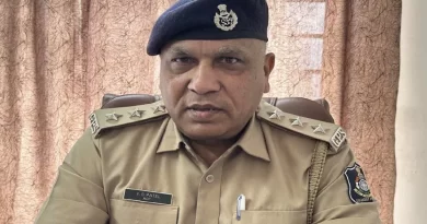Gujarat ACP Dismissed
